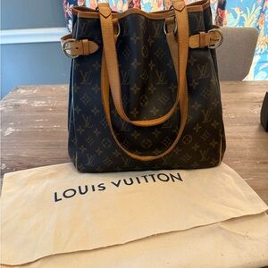 Authentic Louis Vuitton Batignolles Vertical shoulder bag